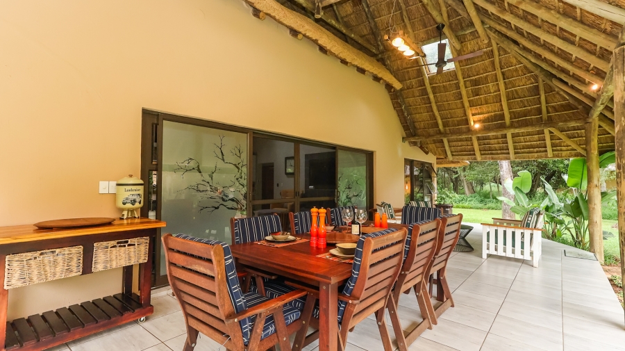 2 Bedroom Property for Sale in Lakeland North West